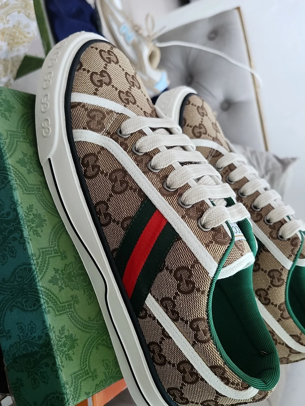 Gucci 1977 Sneakers GG Canvas Low-Top Sneakers with Green-Red Web
